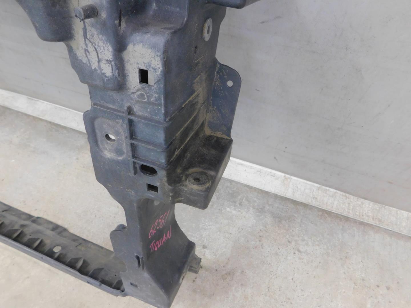 Панель передняя (телевизор)