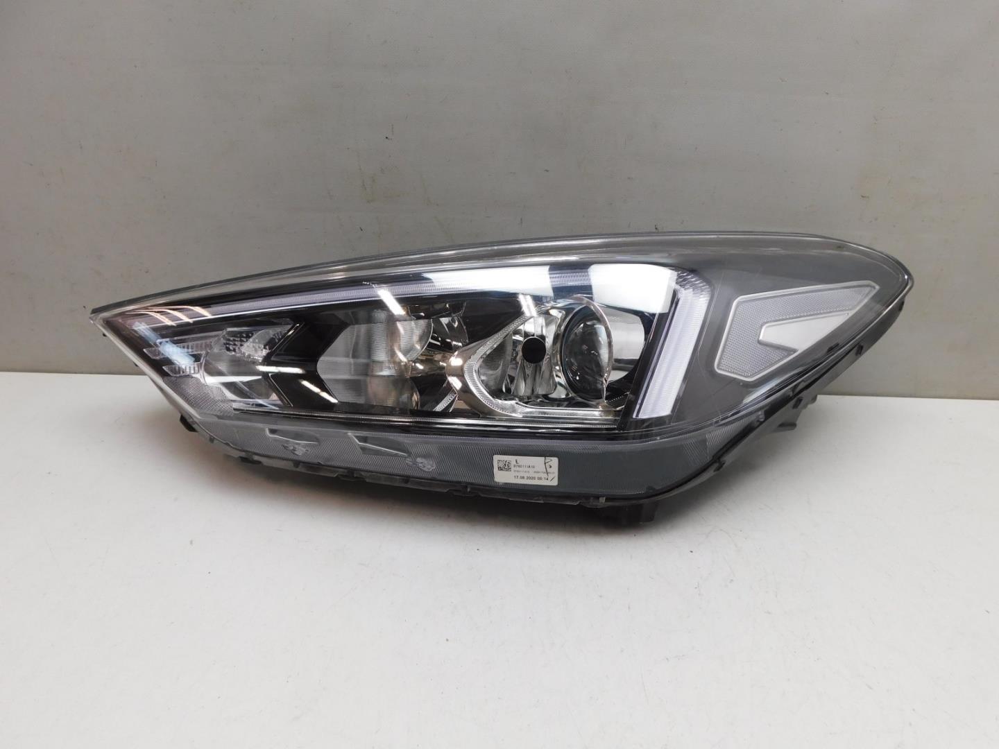 Фара левая