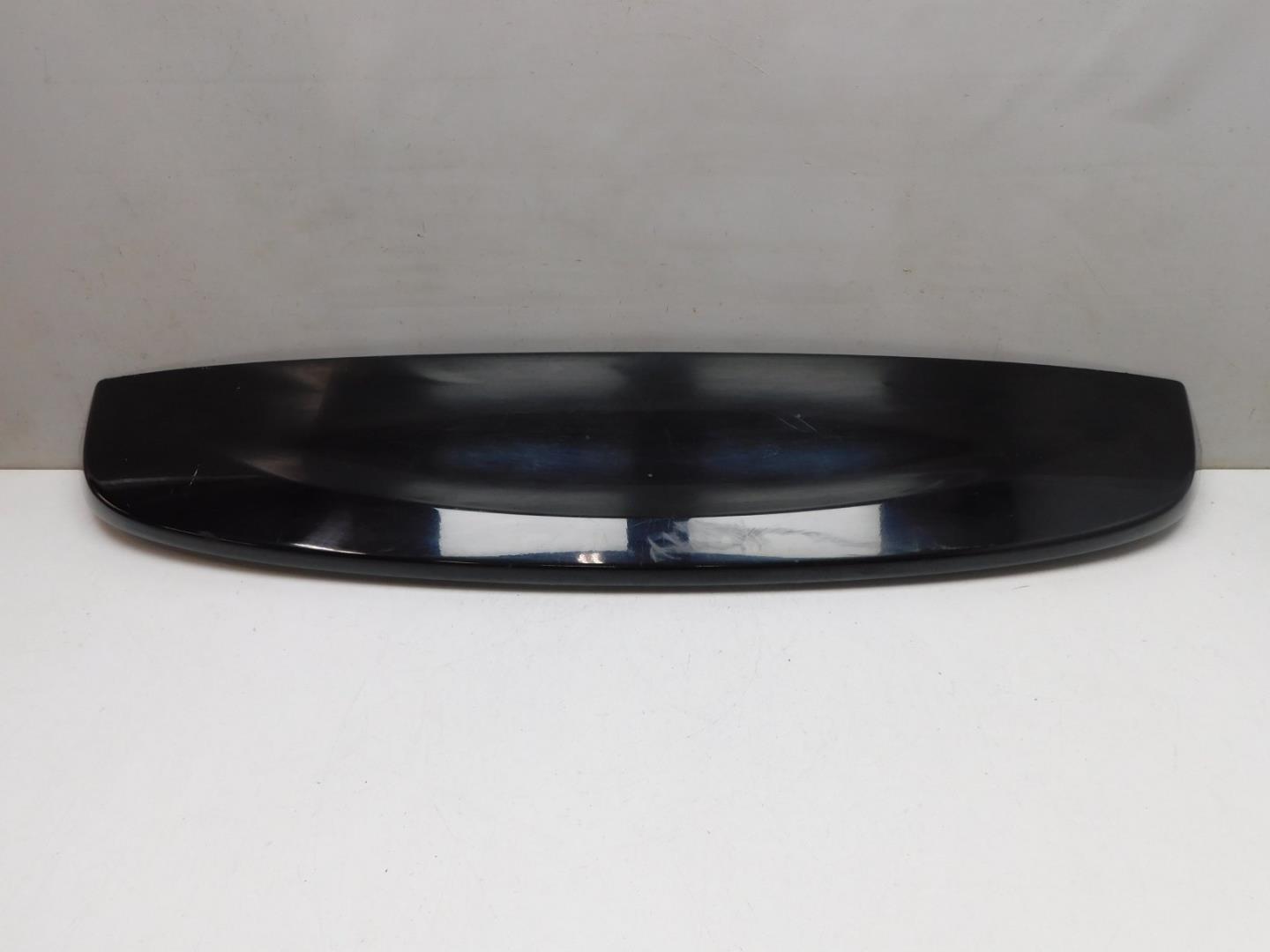 Спойлер (дефлектор) крышки багажника