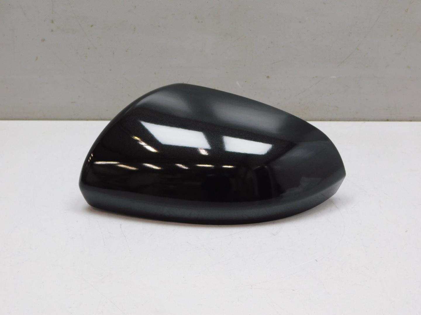 Накладка зеркала левого