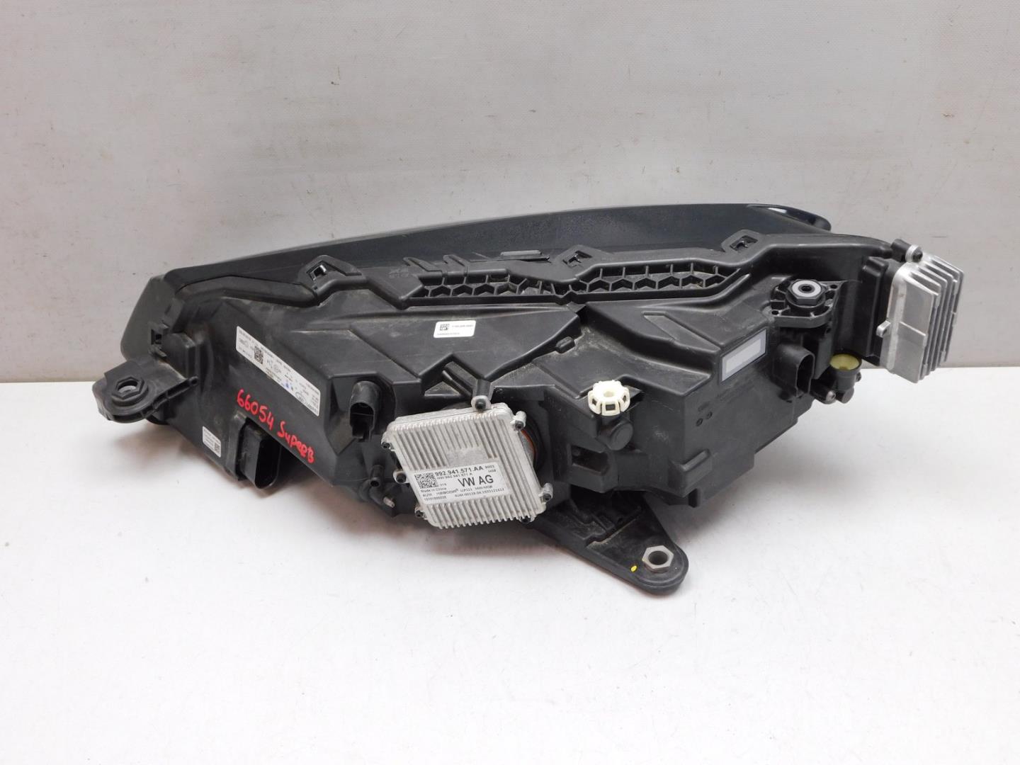 Фара правая