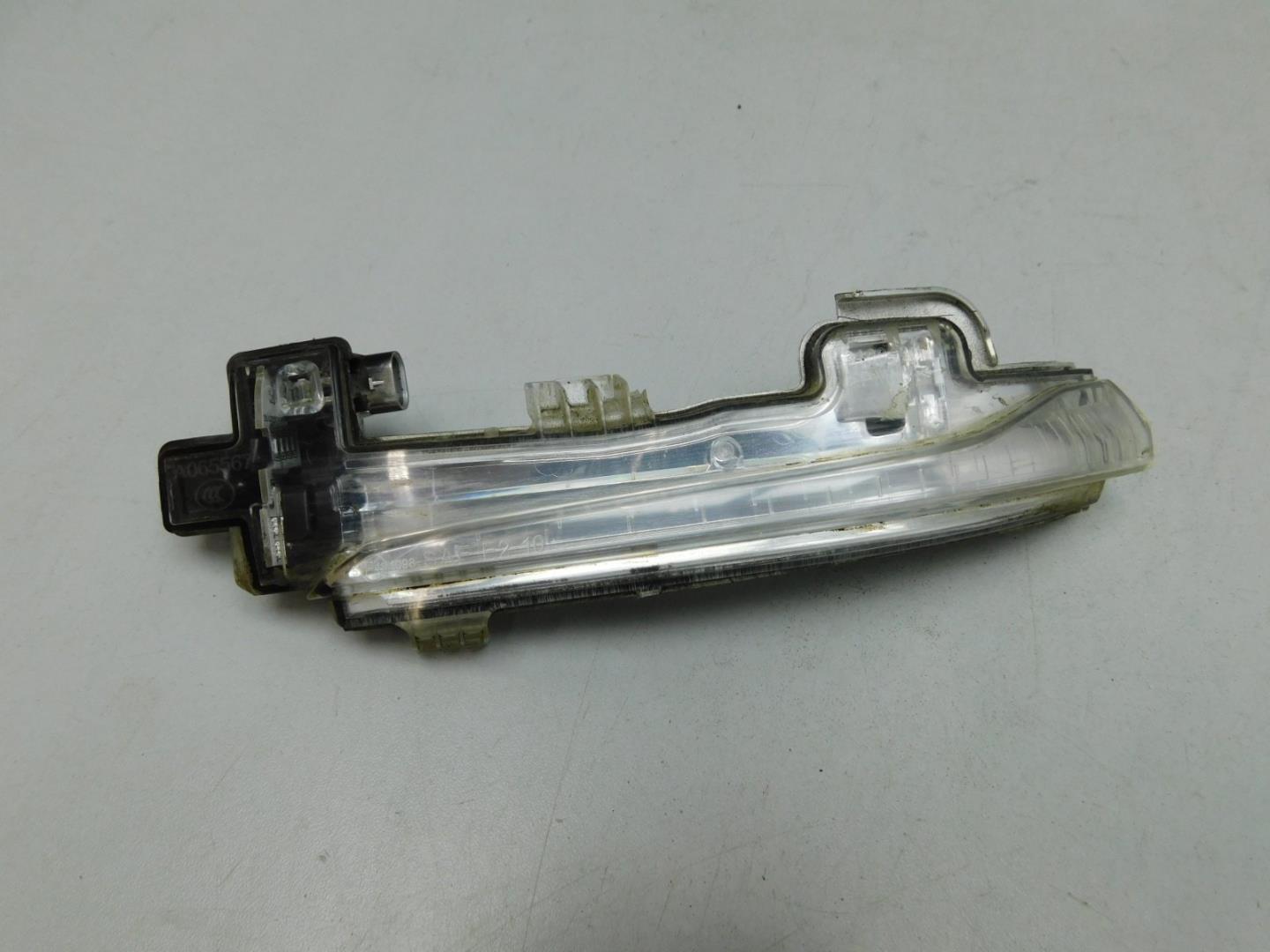 Указатель поворота левый