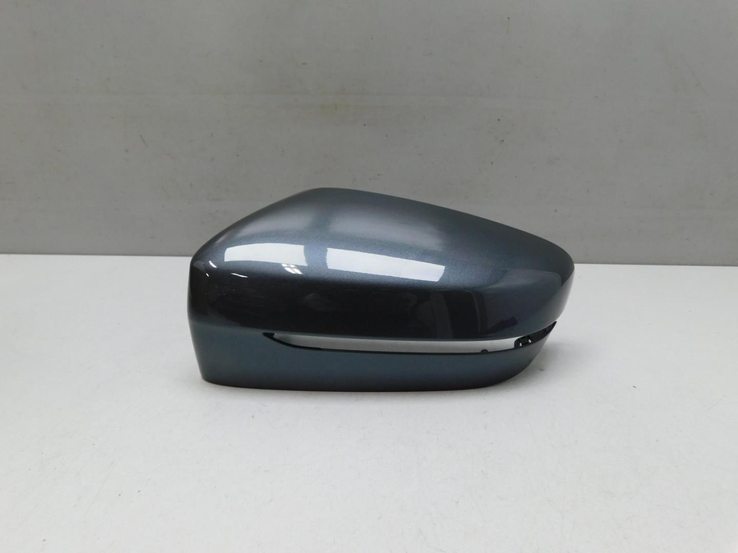 Накладка зеркала левого