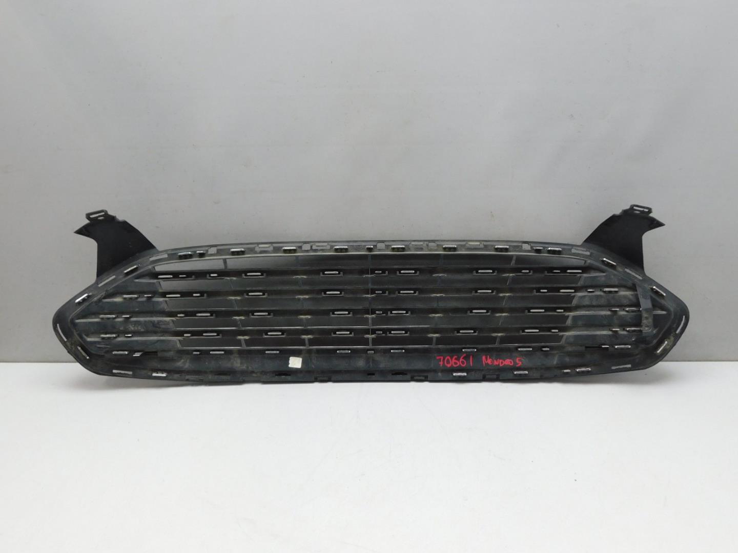 Решетка радиатора