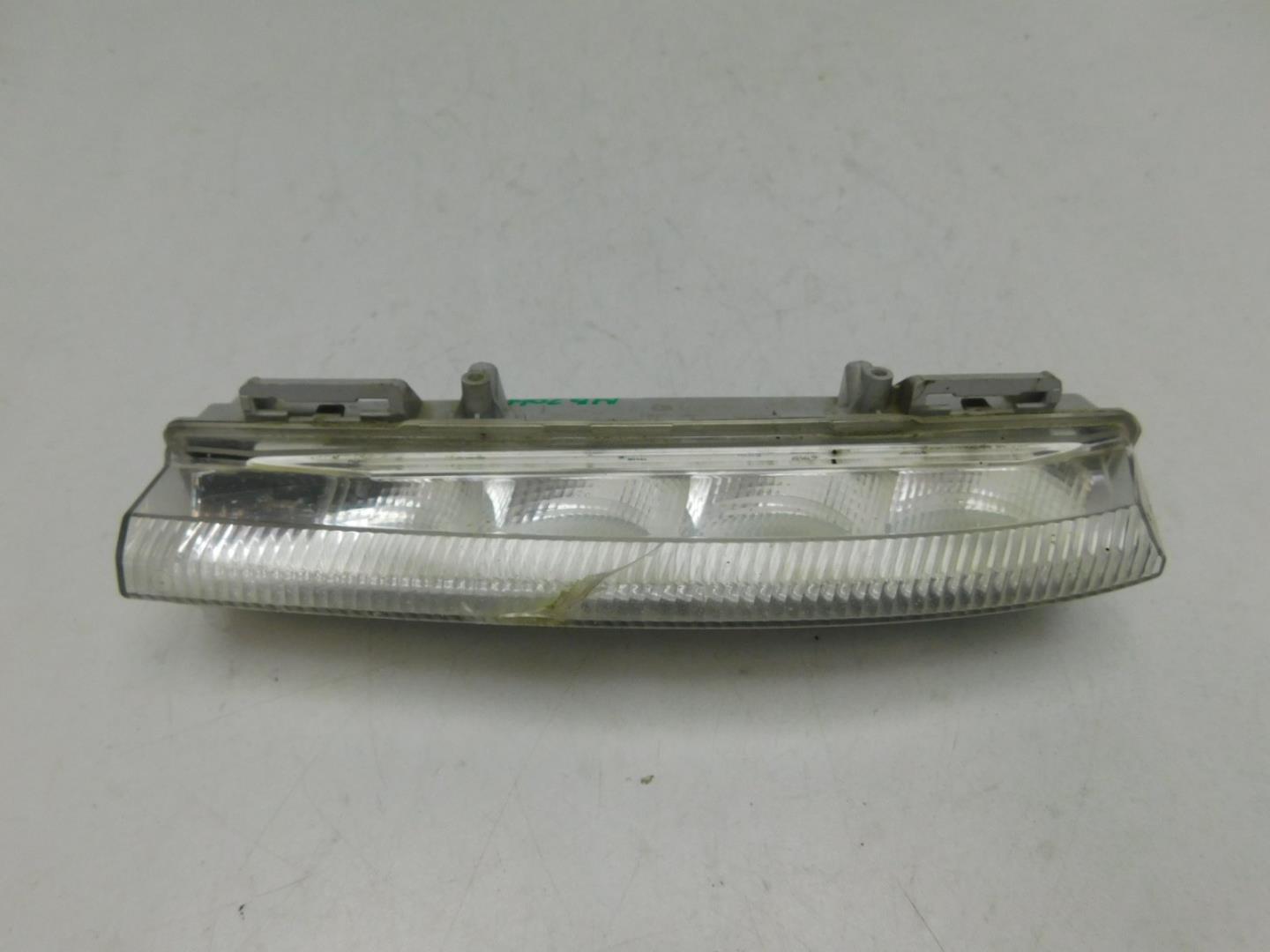 Габарит передний левый