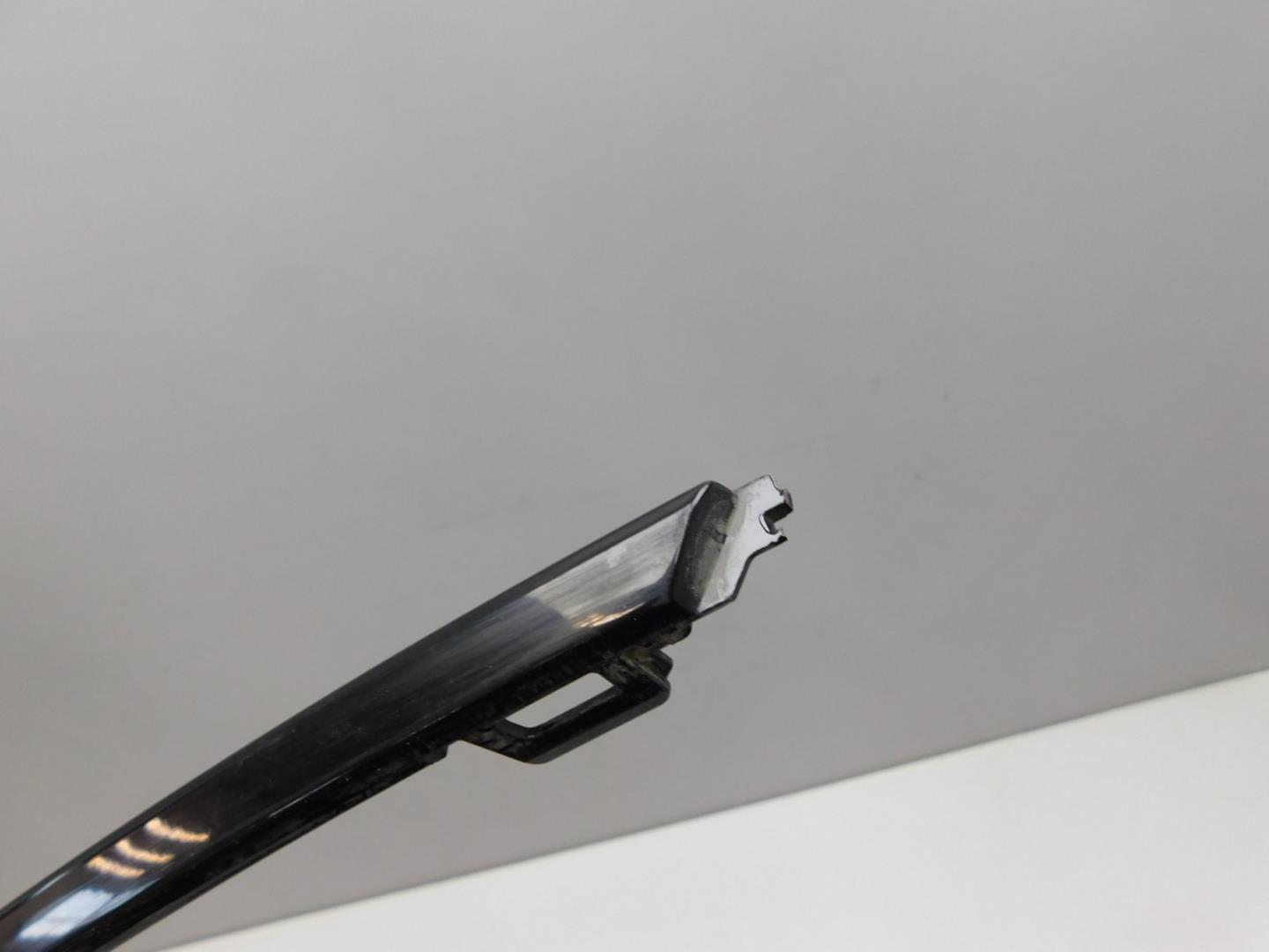 Молдинг заднего бампера