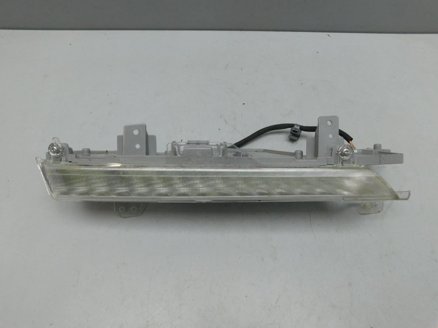 Габарит передний правый