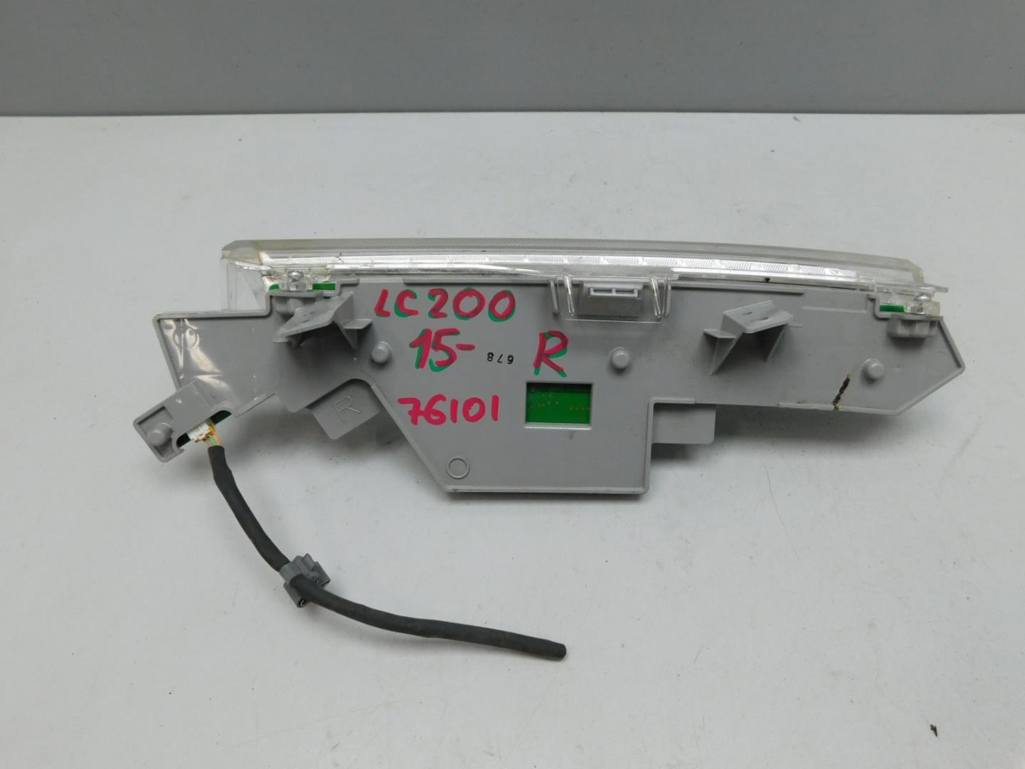 Габарит передний правый