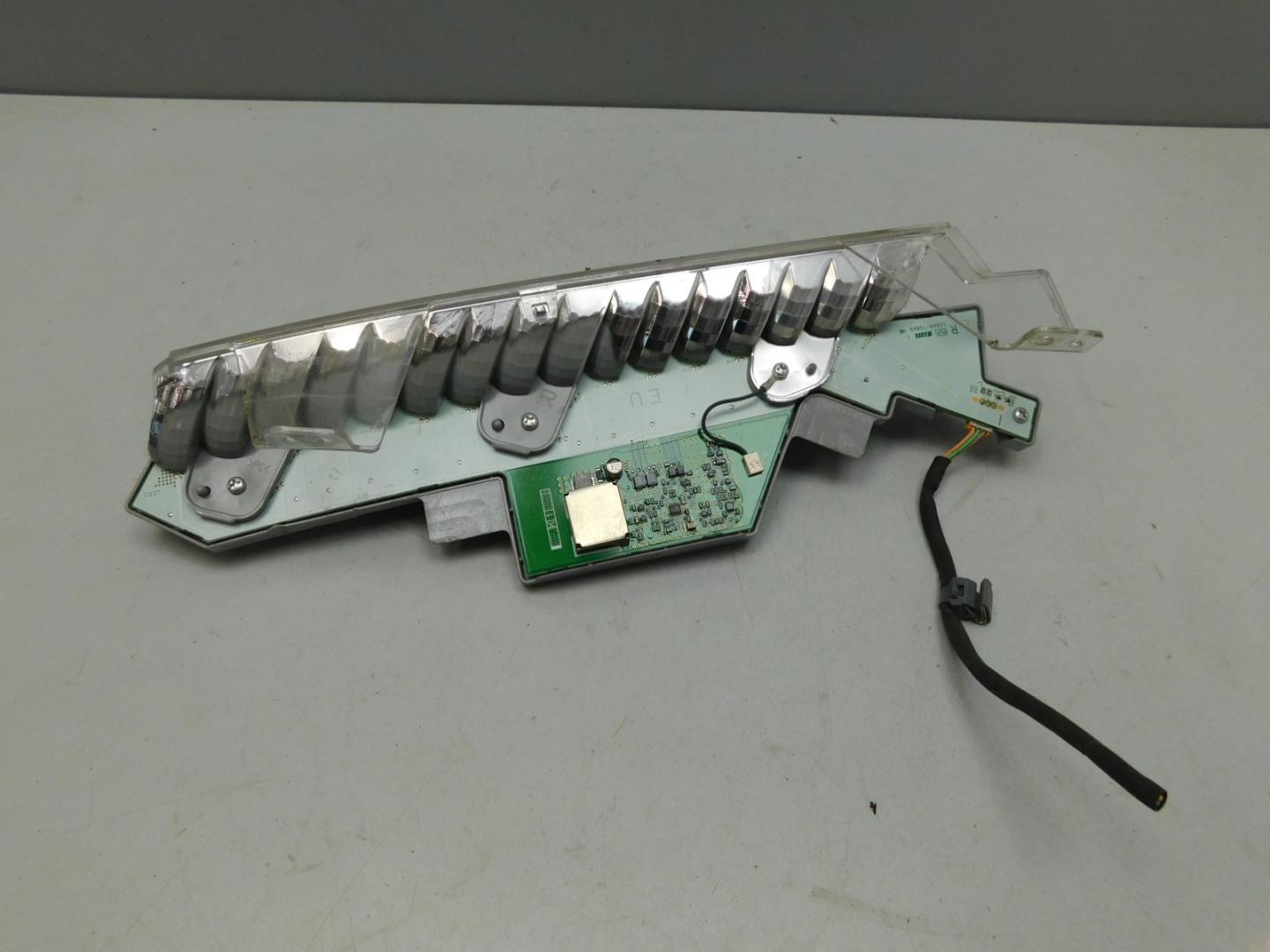 Габарит передний правый