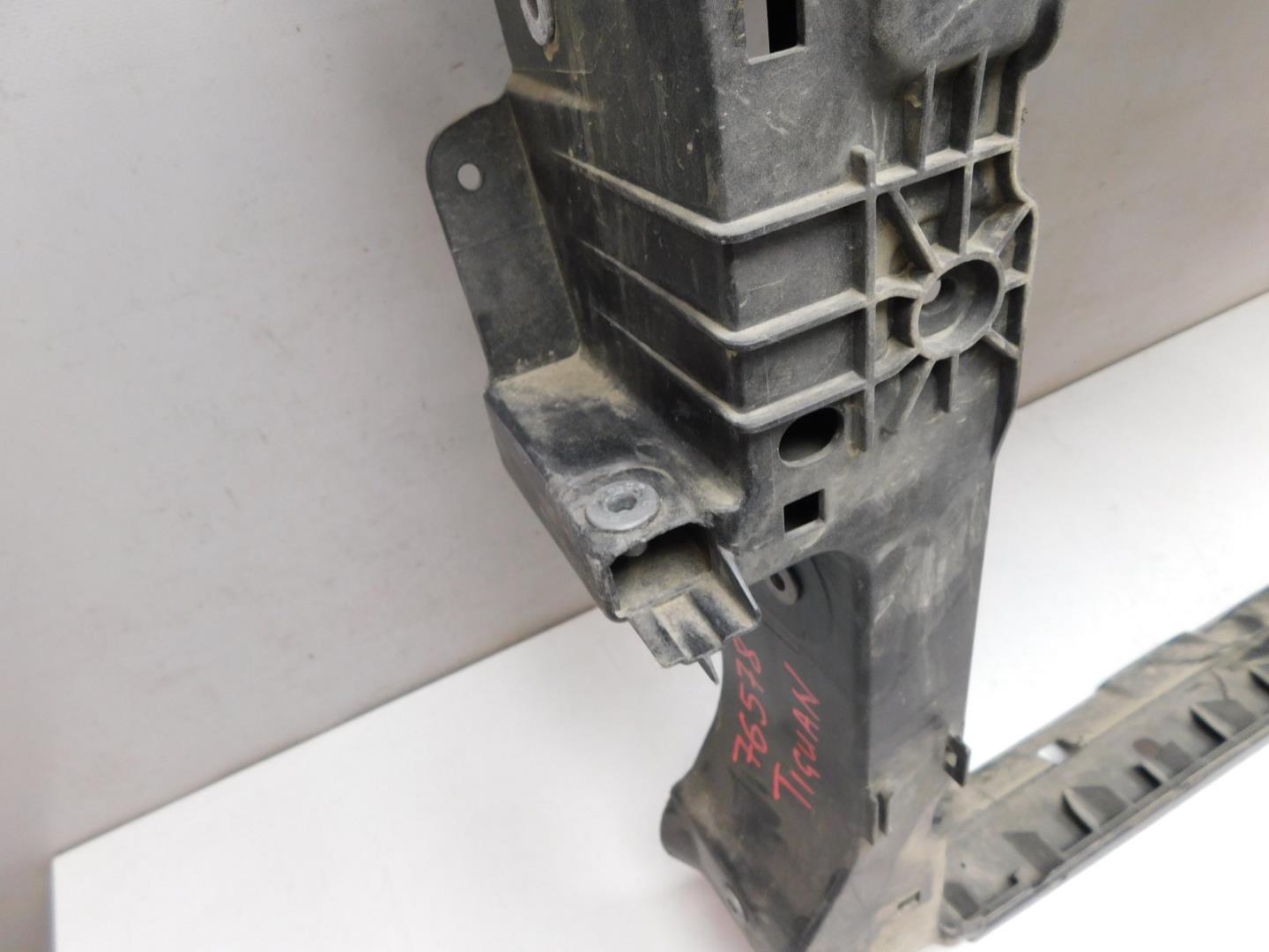 Панель передняя (телевизор)