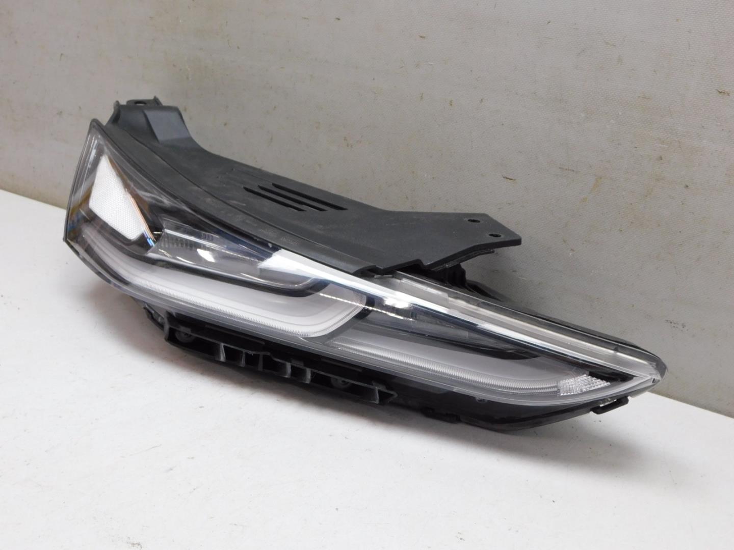 Габарит передний правый