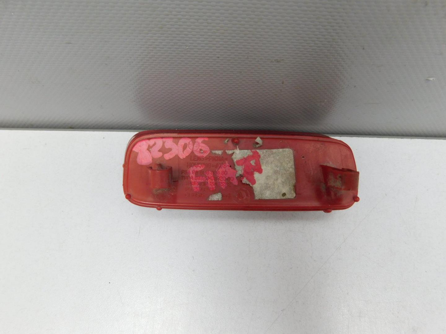 Фонарь задний в бампер левый