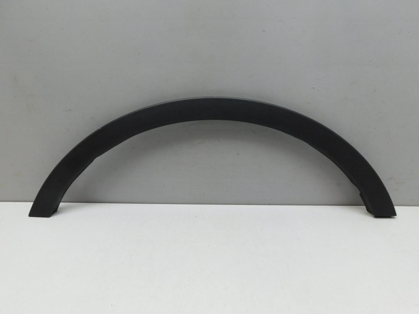 Накладка заднего крыла правого