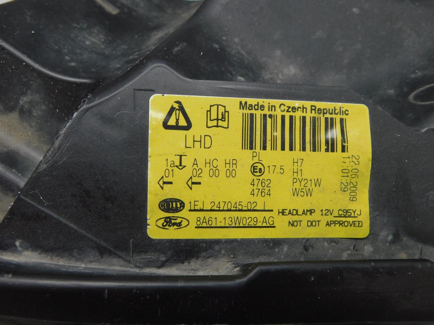 Фара правая