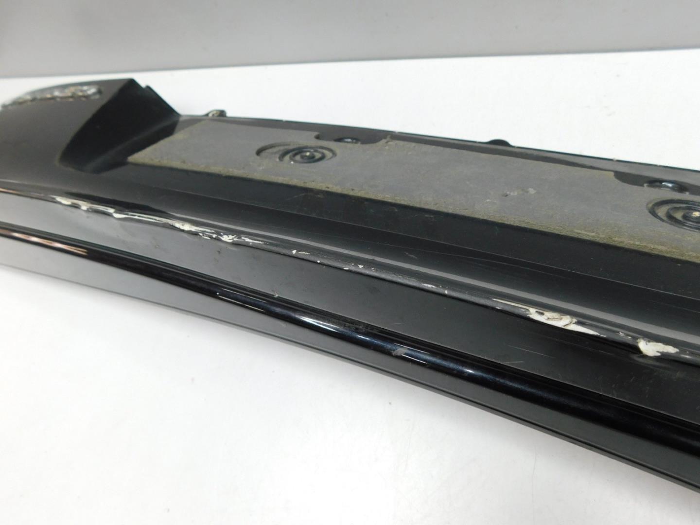 Накладка двери багажника