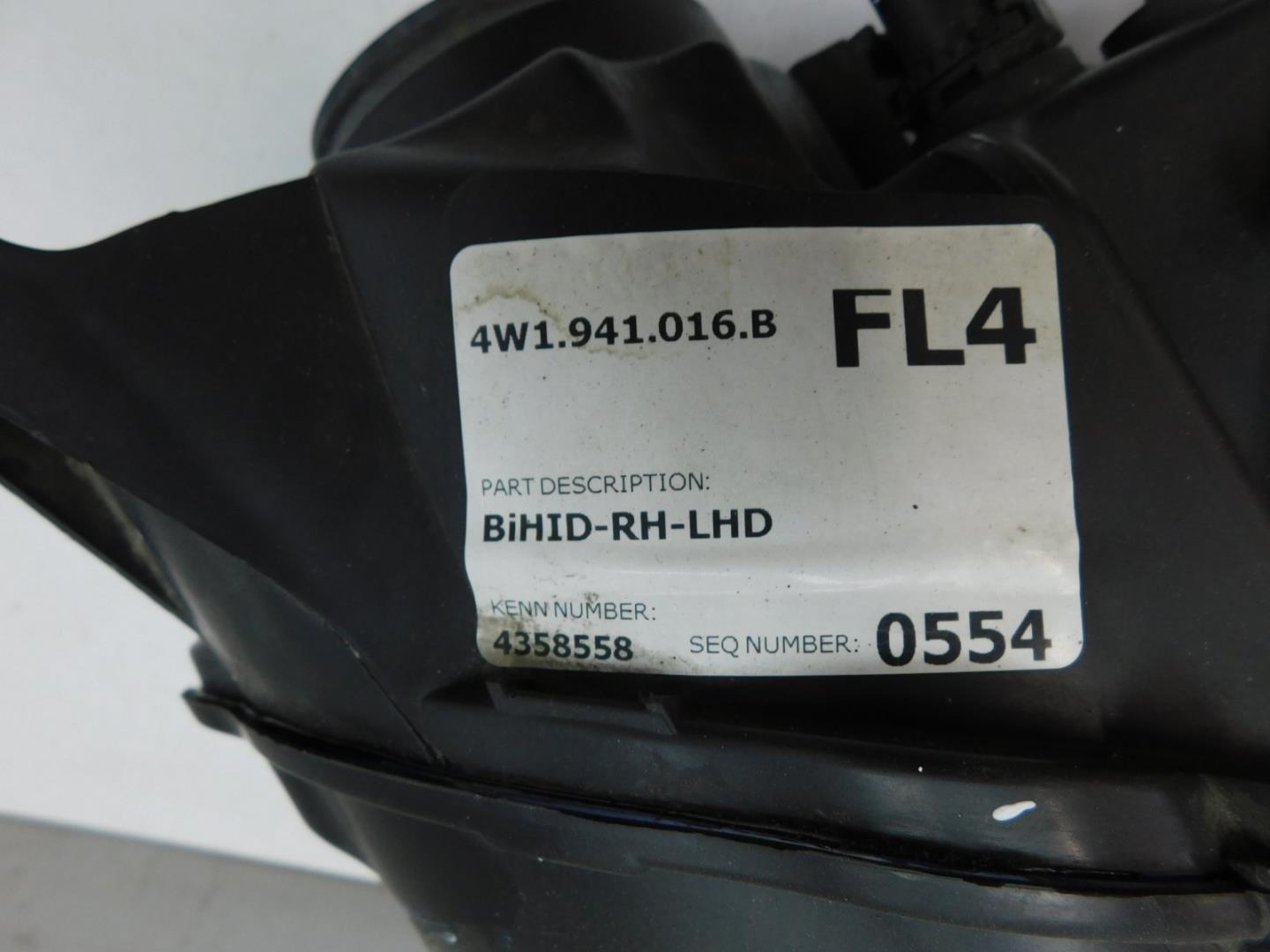 Фара правая