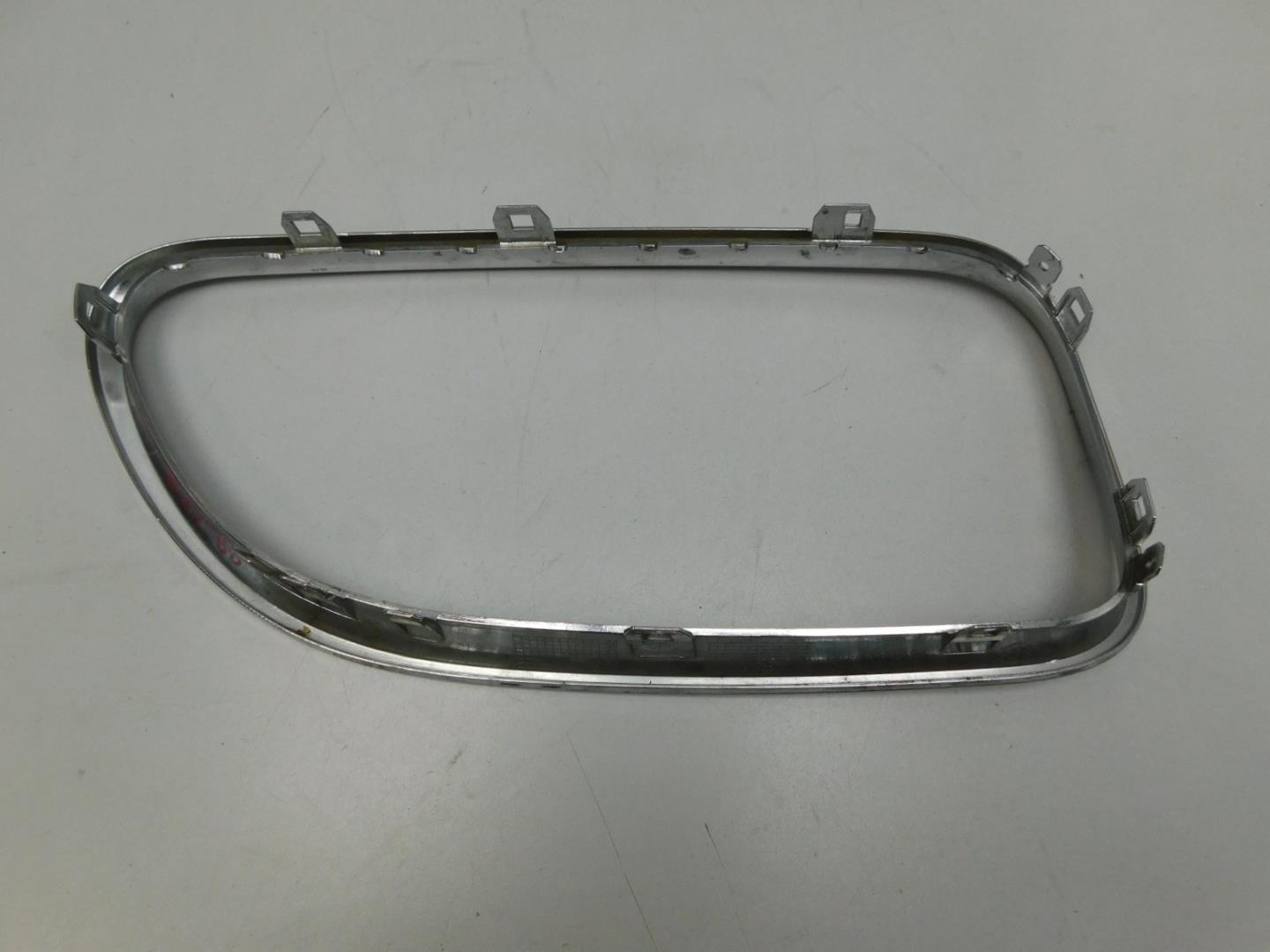 Накладка на решетку радиатора