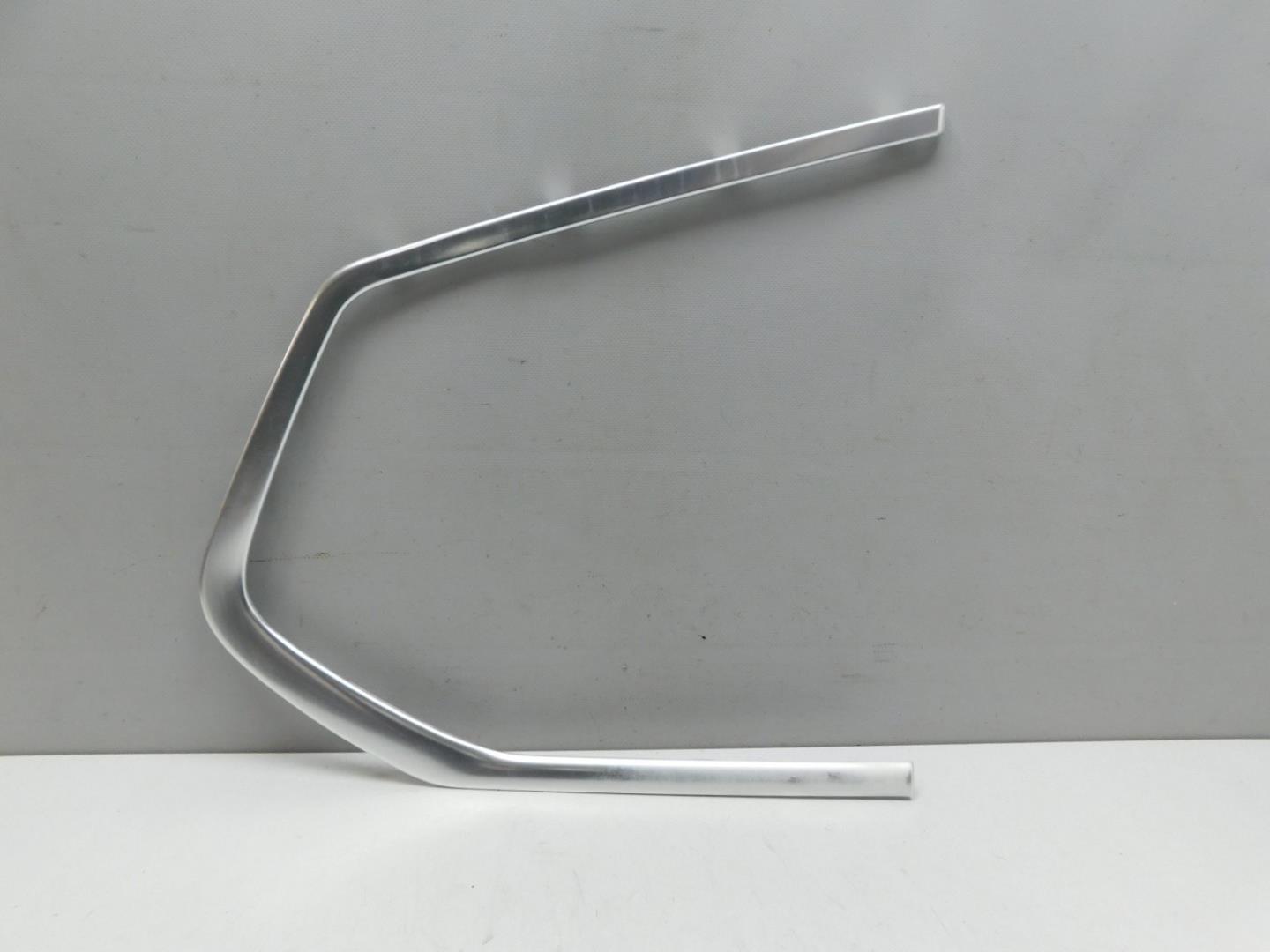 Молдинг заднего стекла