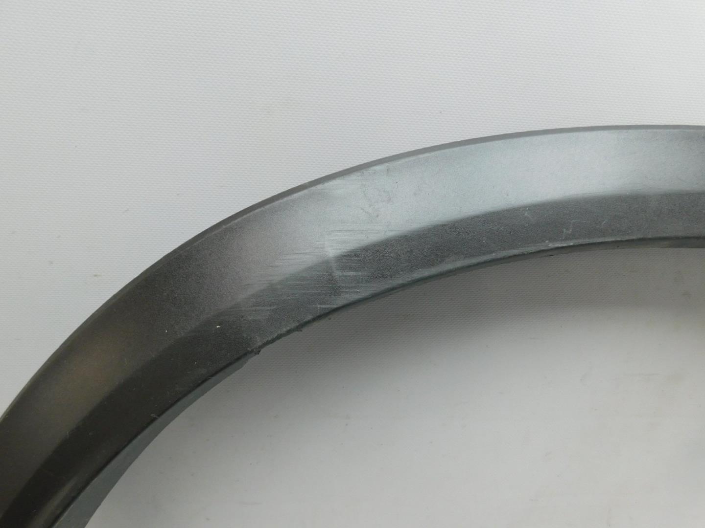 Накладка заднего крыла правого