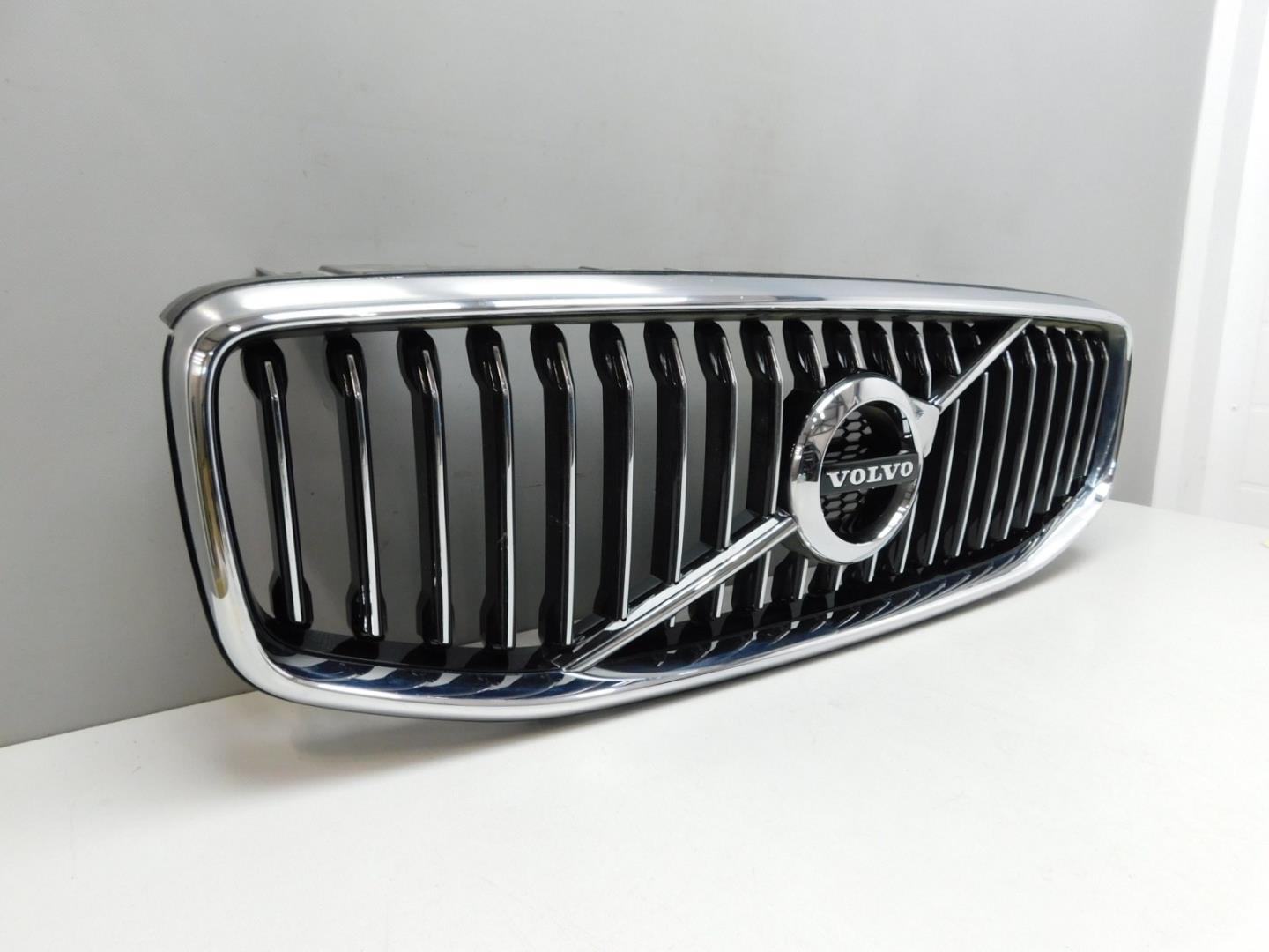 Решетка радиатора