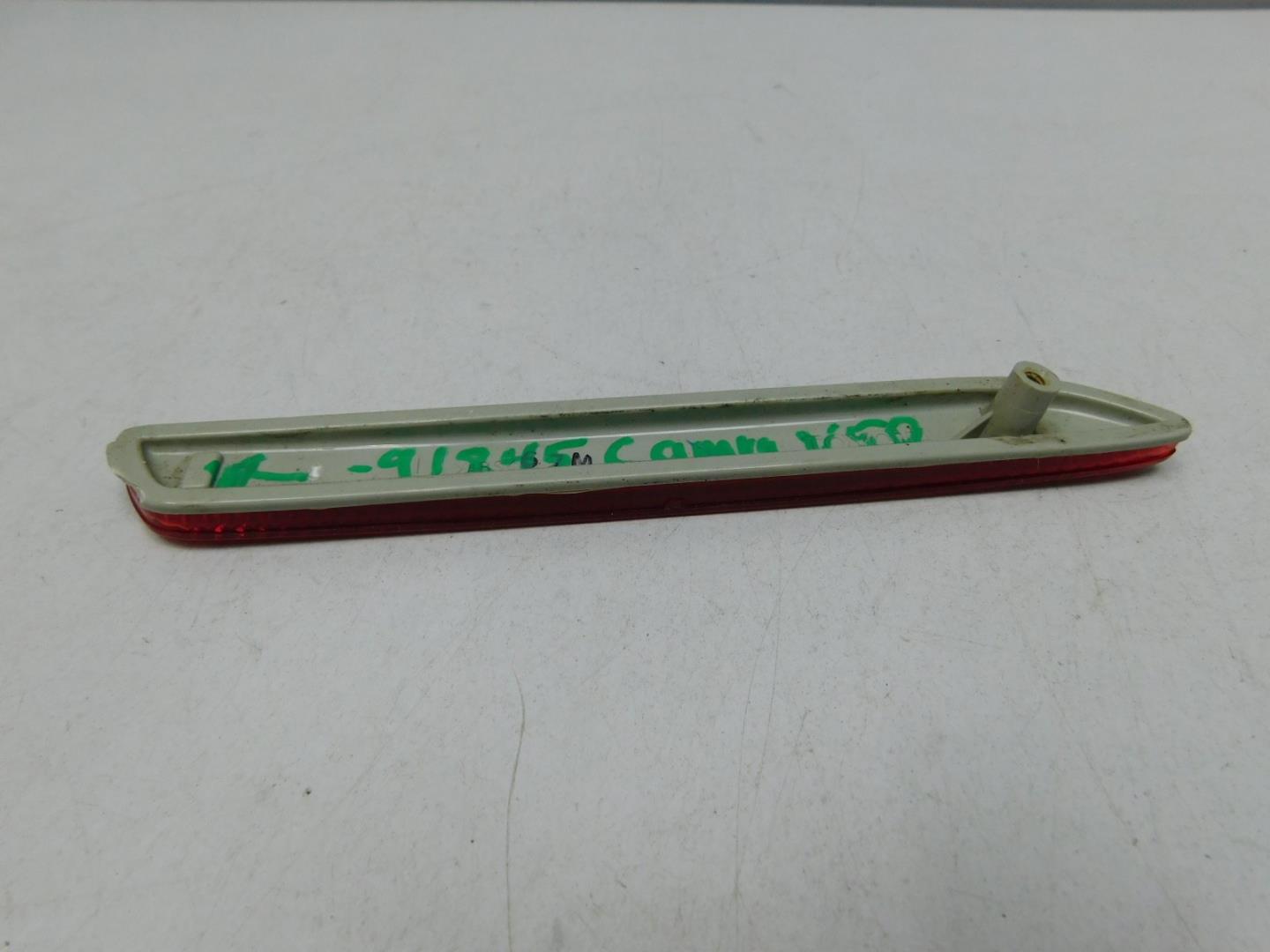 Фонарь задний в бампер левый