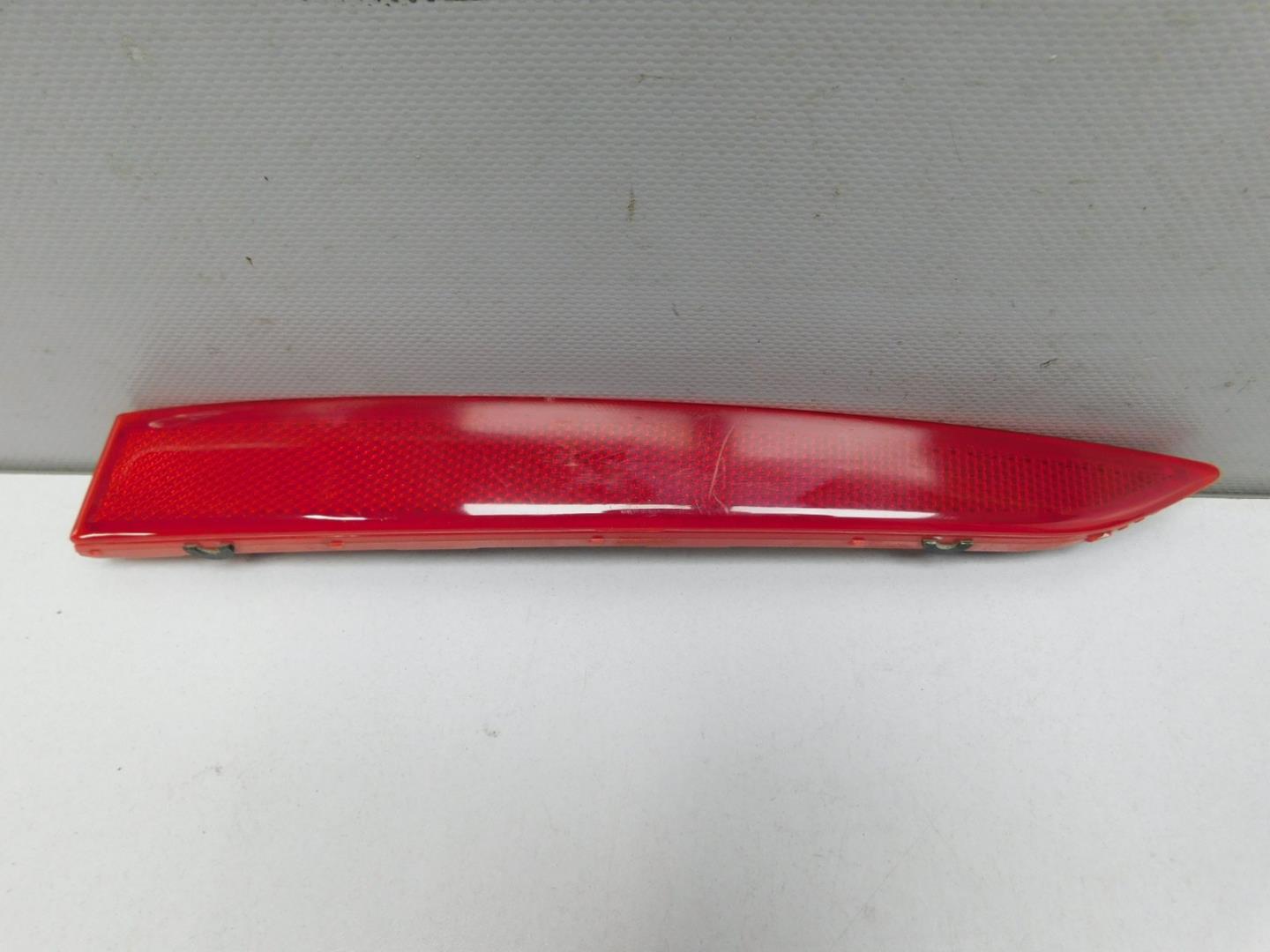 Фонарь задний в бампер левый