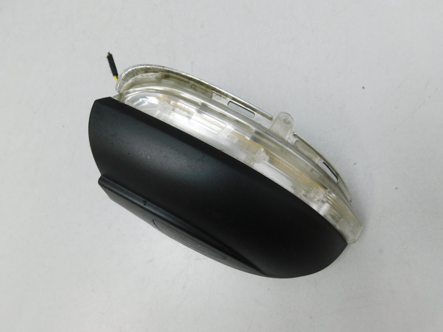 Указатель поворота левый для Golf VI (5K1) 2008-2013