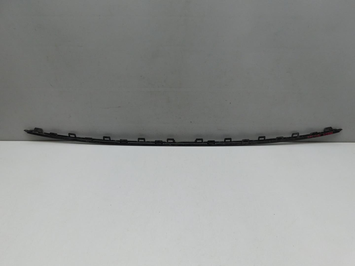 Молдинг заднего бампера