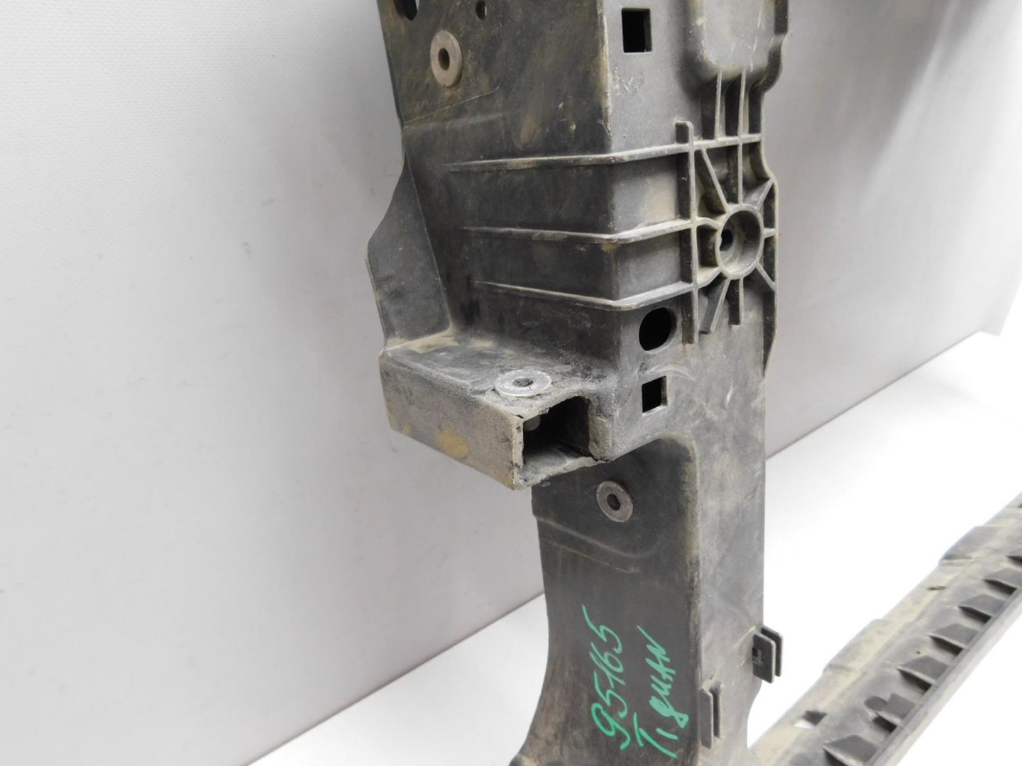 Панель передняя (телевизор)