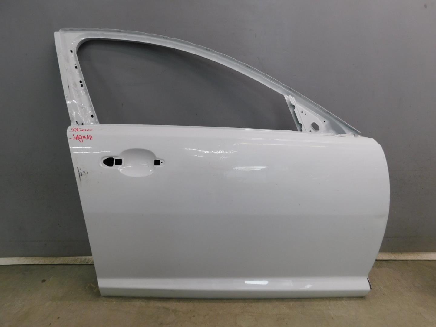 Дверь передняя правая