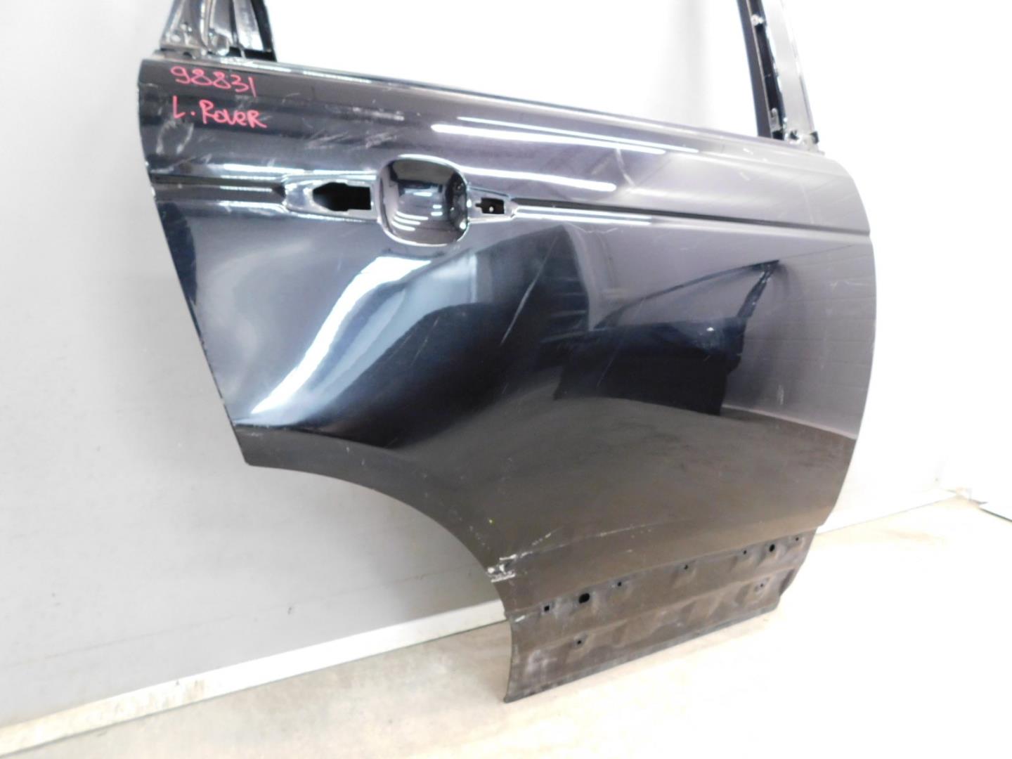 Дверь задняя правая