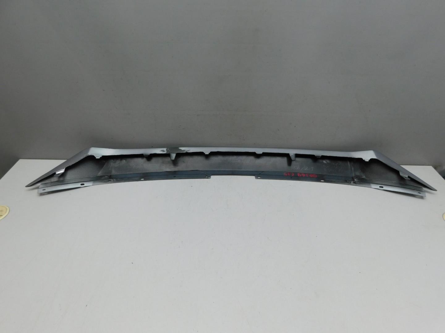 Накладка на решетку радиатора