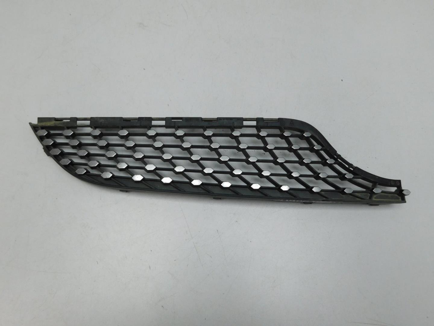 Накладка на решетку радиатора