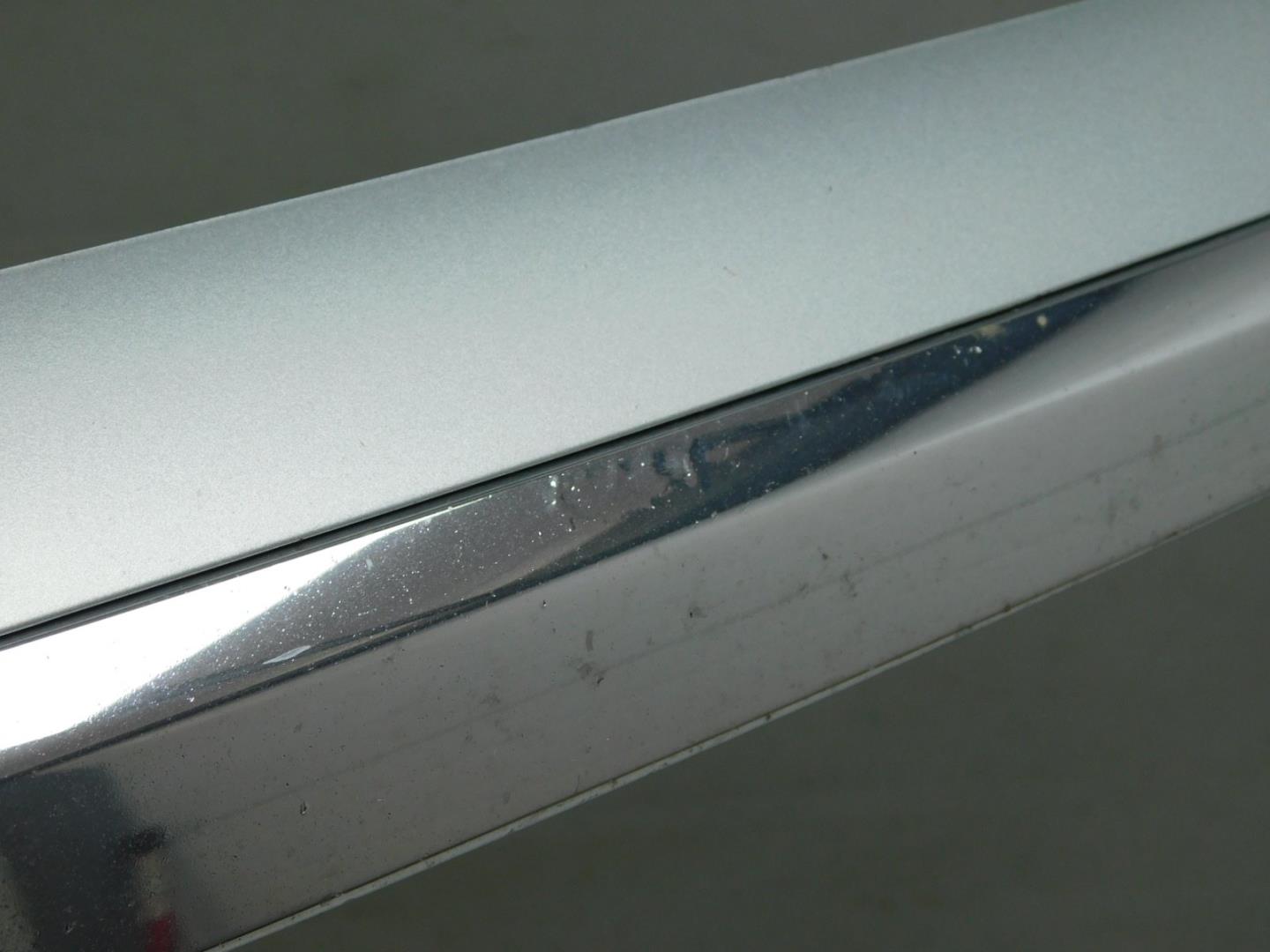 Накладка на решетку радиатора