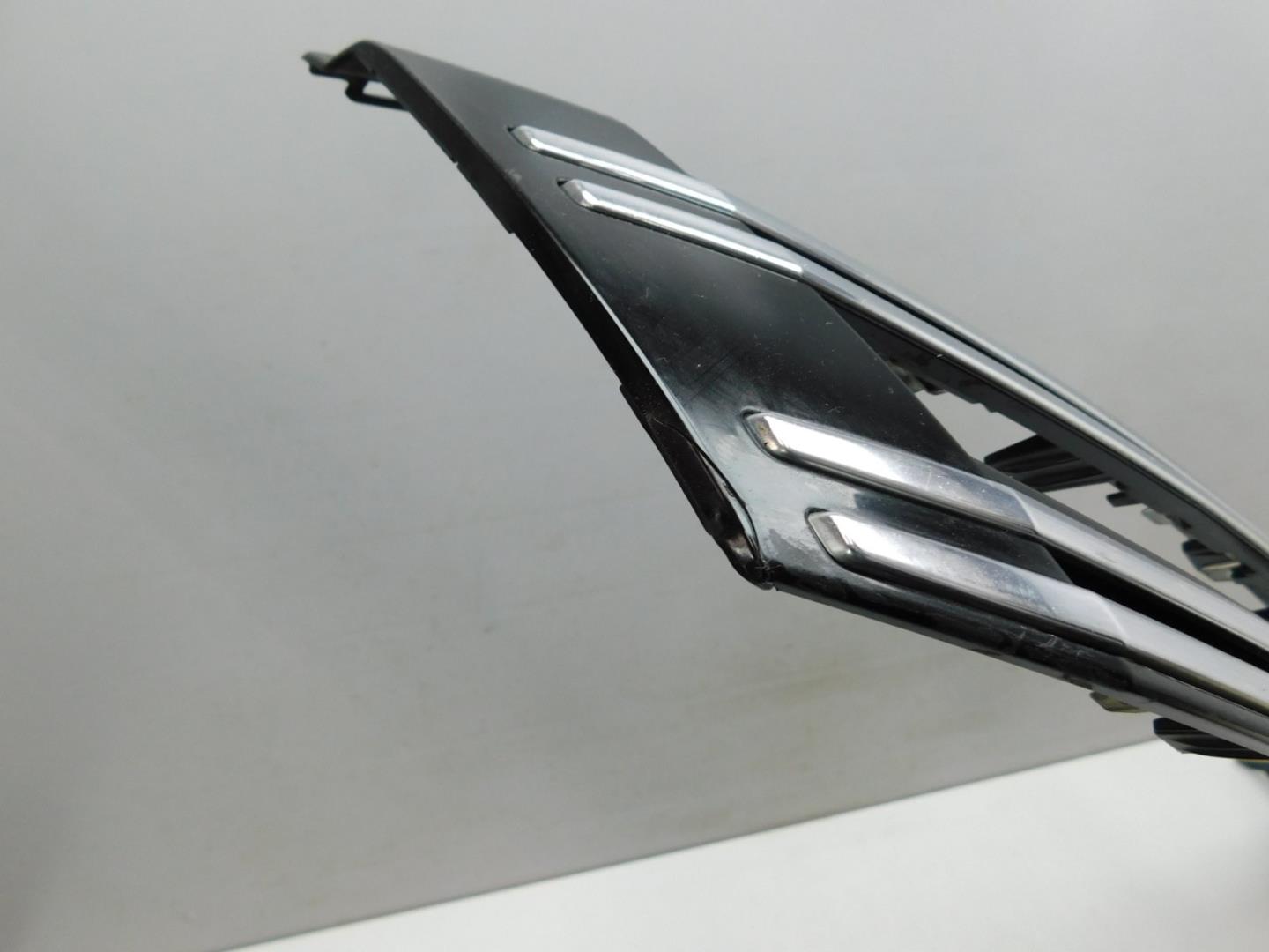 Накладка на решетку радиатора