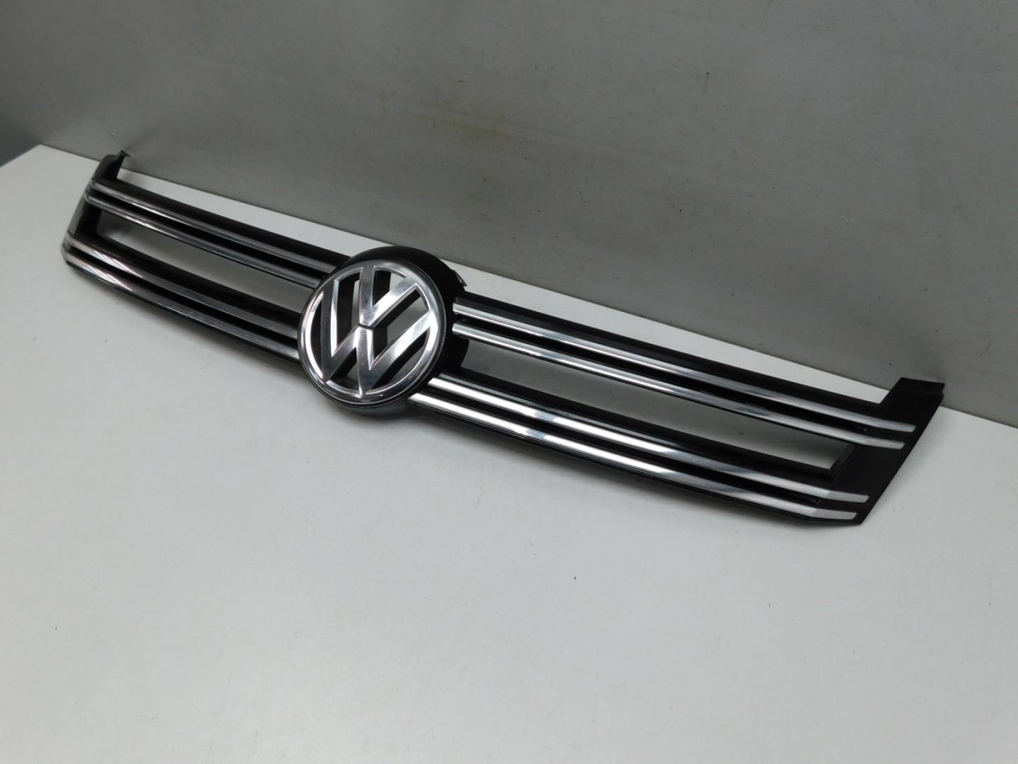 Накладка на решетку радиатора