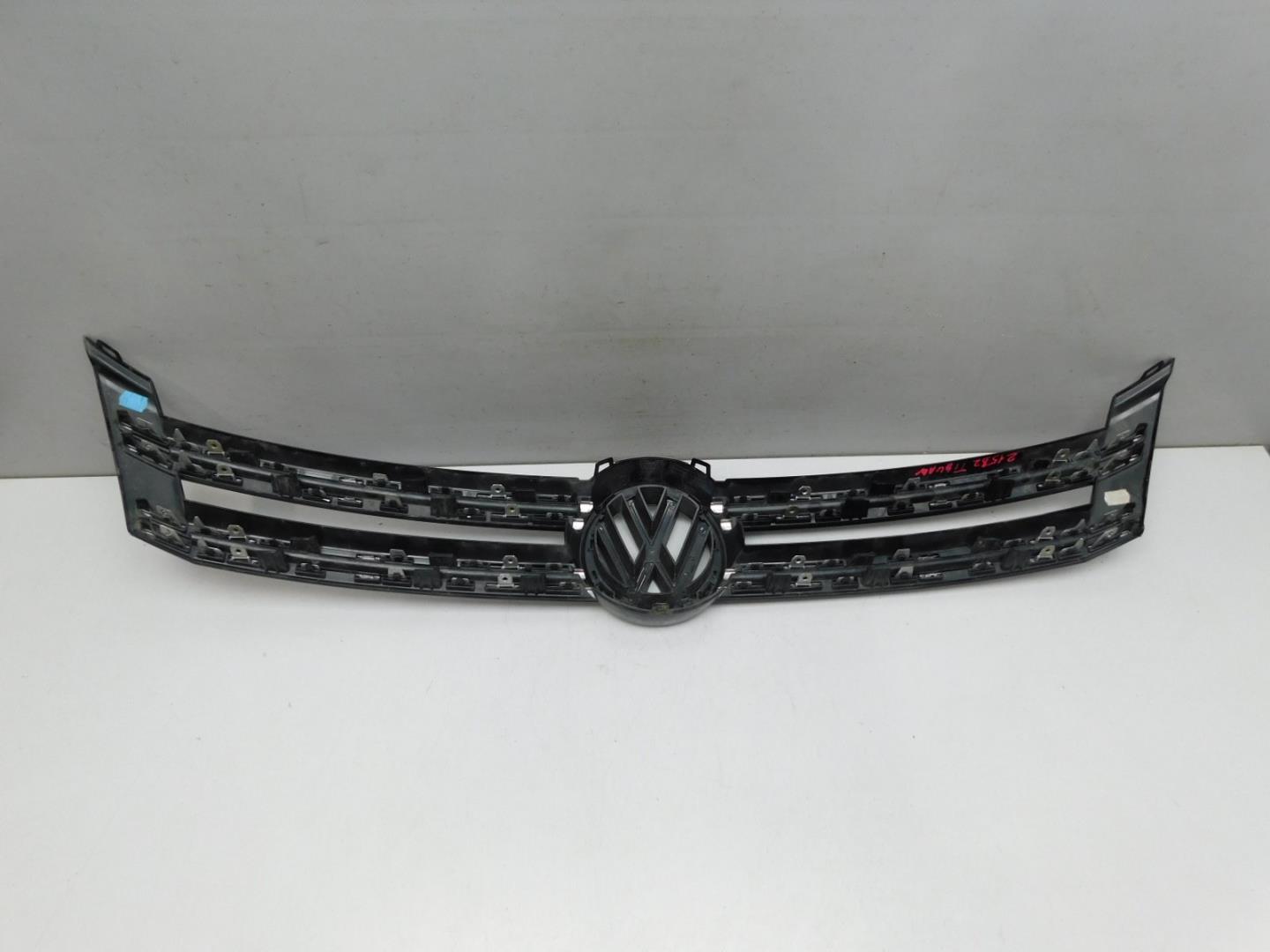 Накладка на решетку радиатора