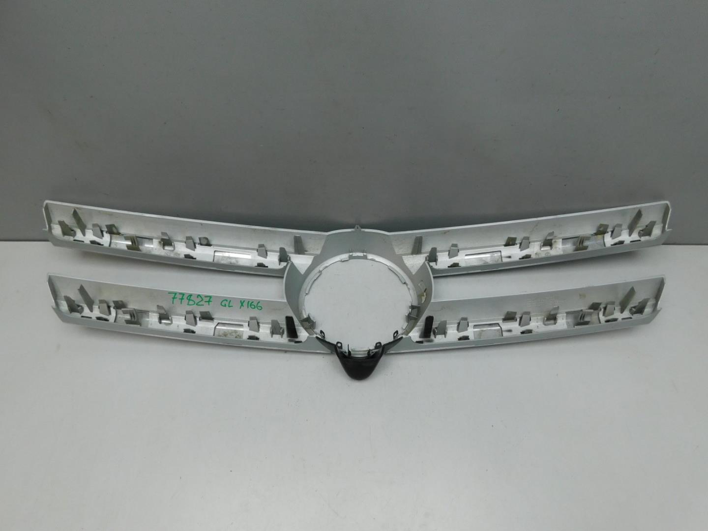 Накладка на решетку радиатора