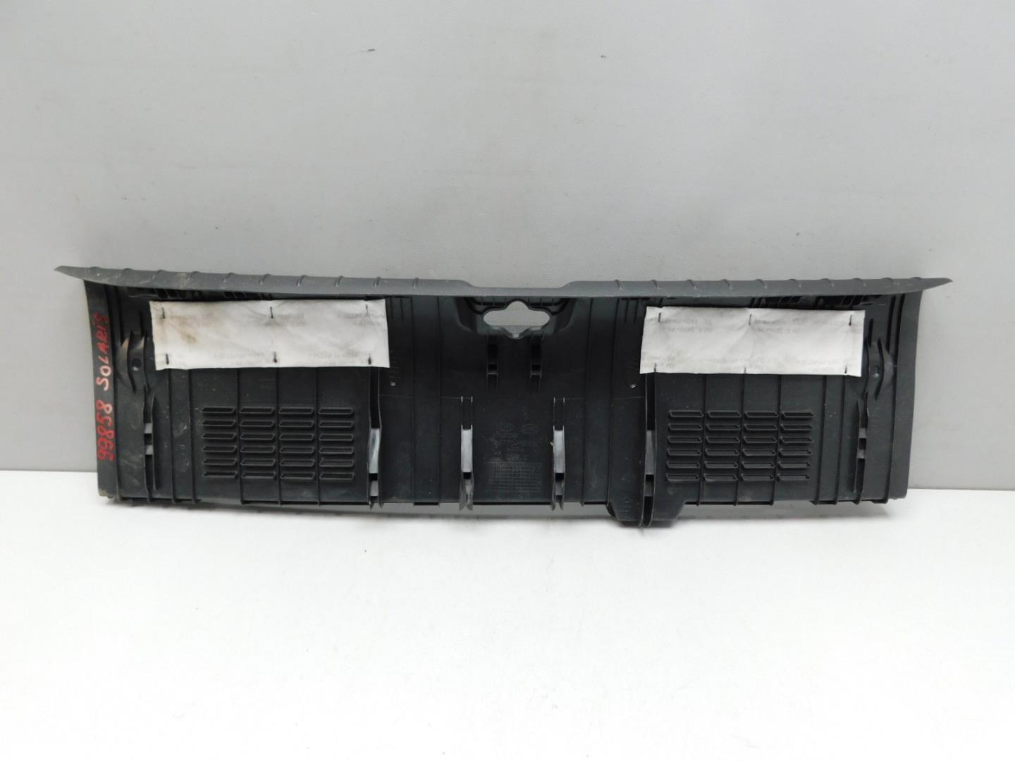 Обшивка багажника