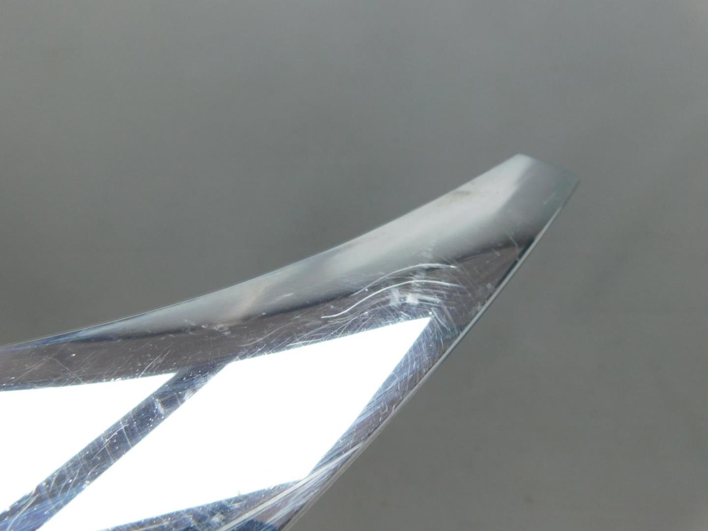 Накладка на решетку радиатора