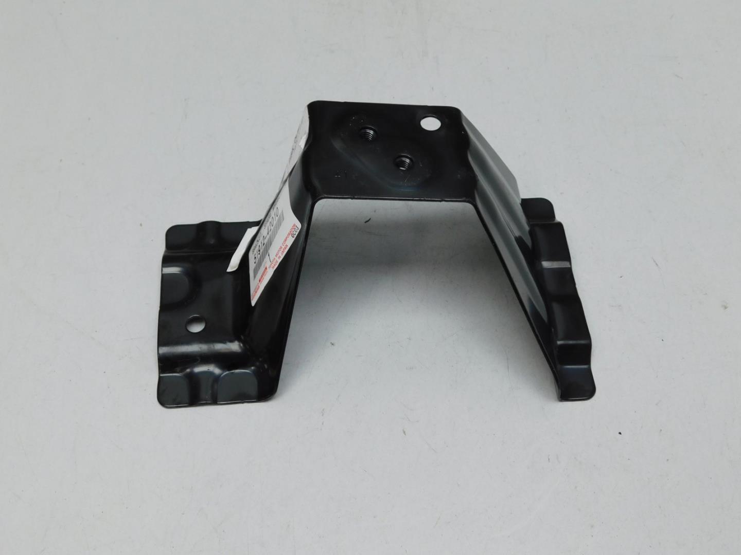 Кронштейн крепления запасного колеса