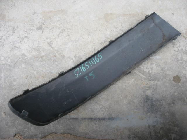 Накладка переднего бампера