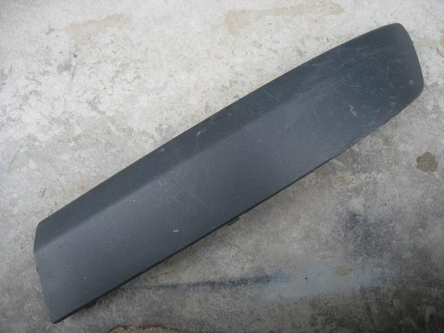 Накладка переднего бампера