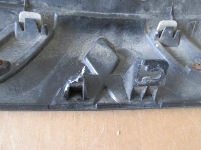 Решетка радиатора