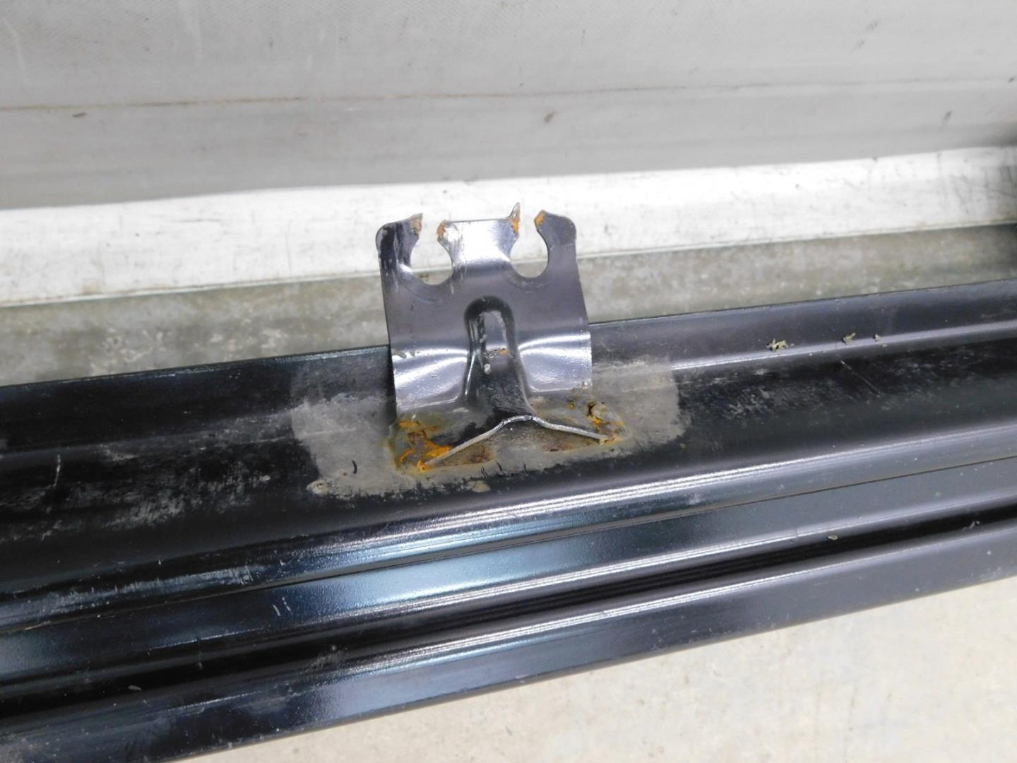 Усилитель переднего бампера