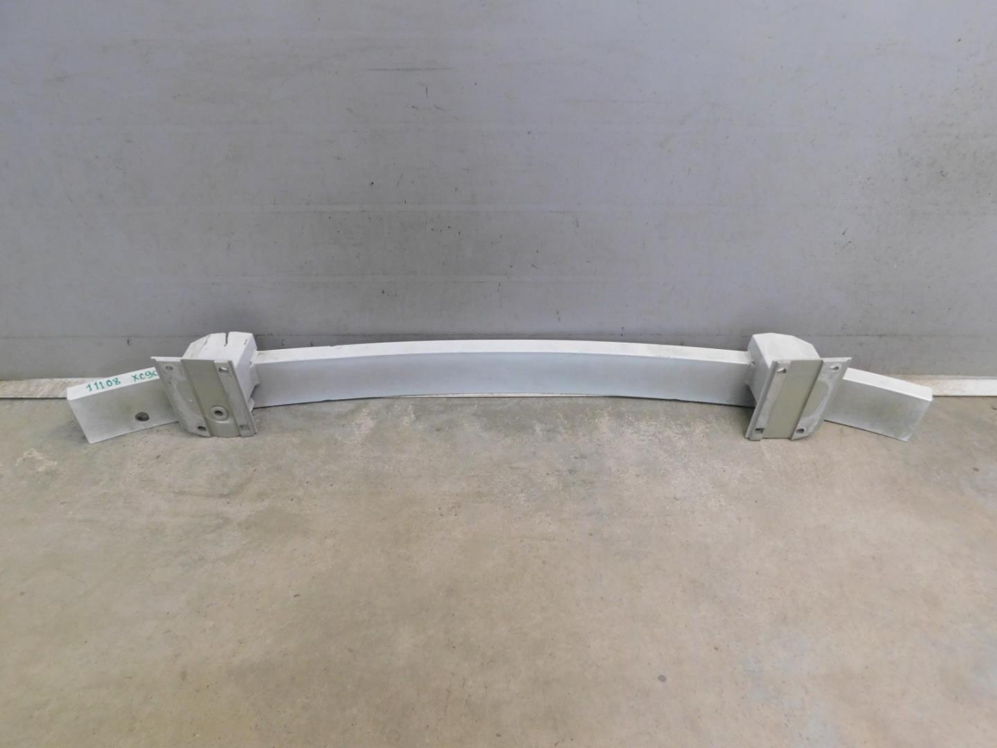 Усилитель заднего бампера