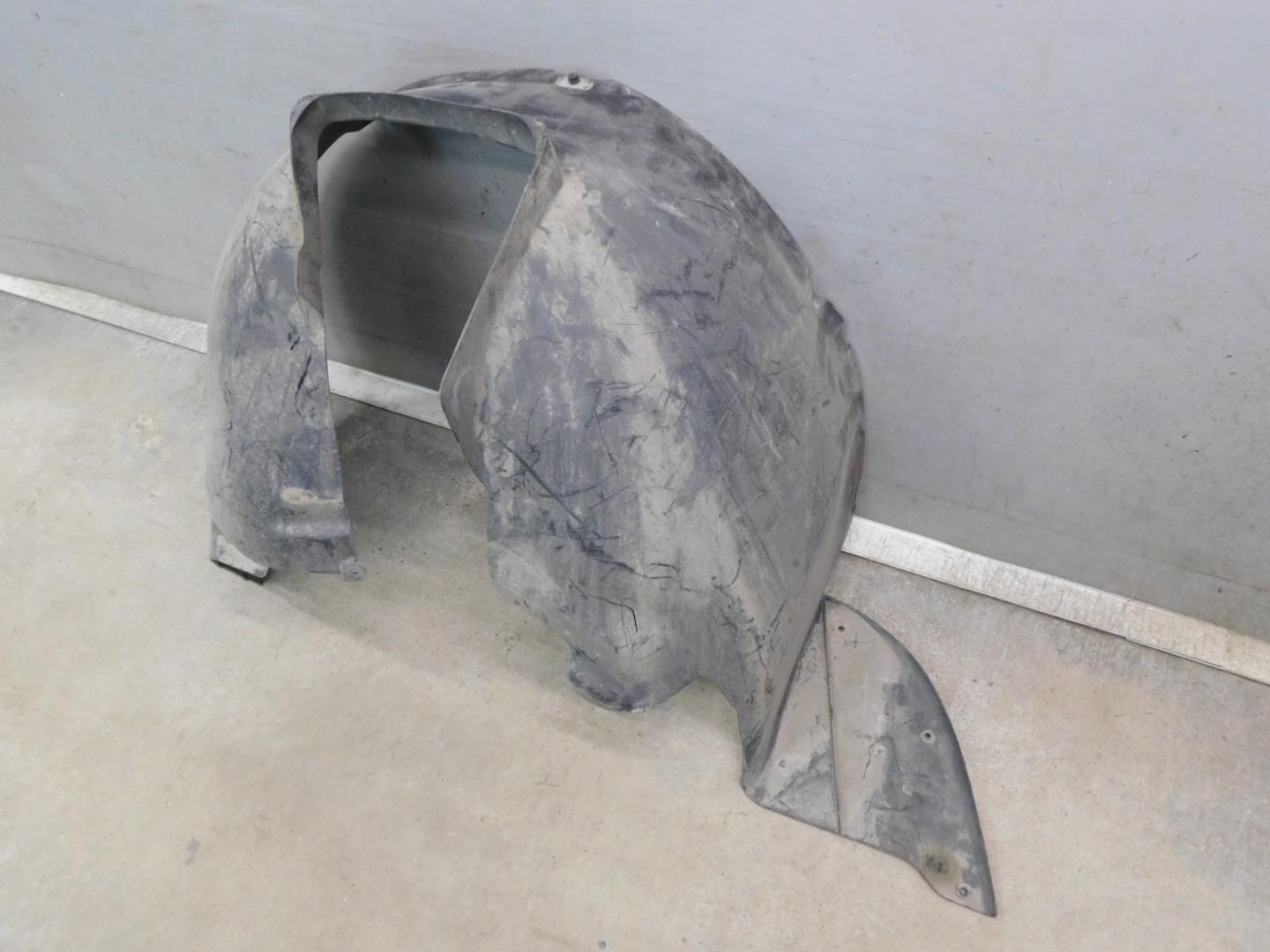 Локер передний левый