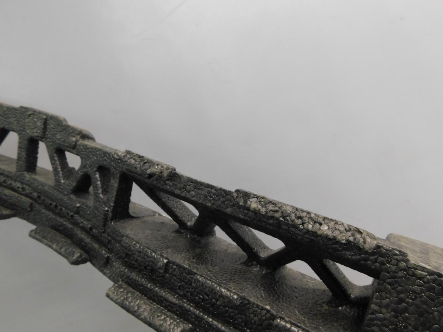 Усилитель заднего бампера