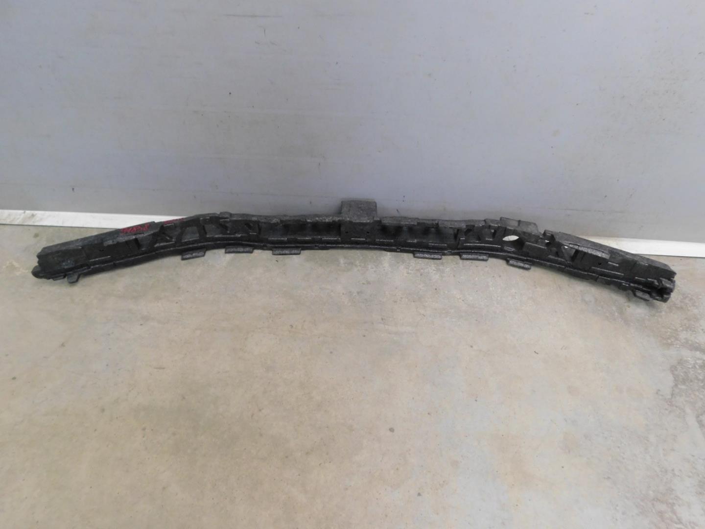 Усилитель заднего бампера