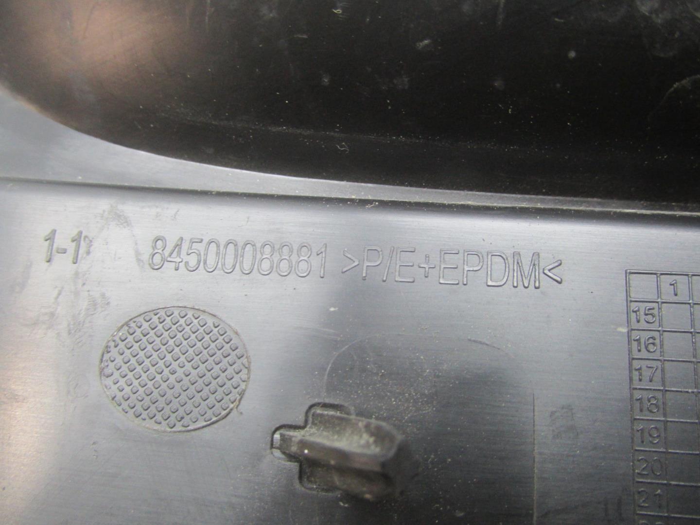 Решетка в бампер правая